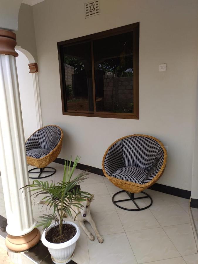 New Dream House Bed & Breakfast Arusha Exterior photo